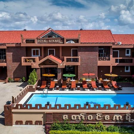 Royal Aykare Lodge Bagan Exterior photo